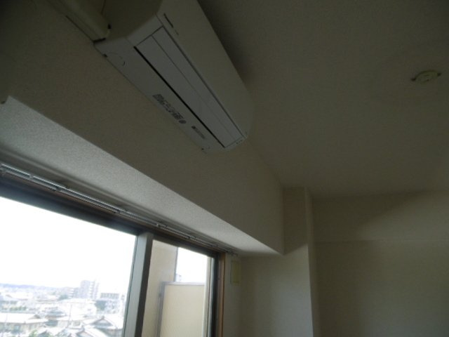 【設備】 | プロニティヒル | エアコンです