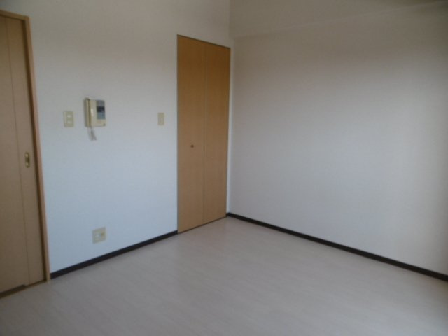 【居間・リビング】 | プロニティヒル | ゆったり過ごせる居間です