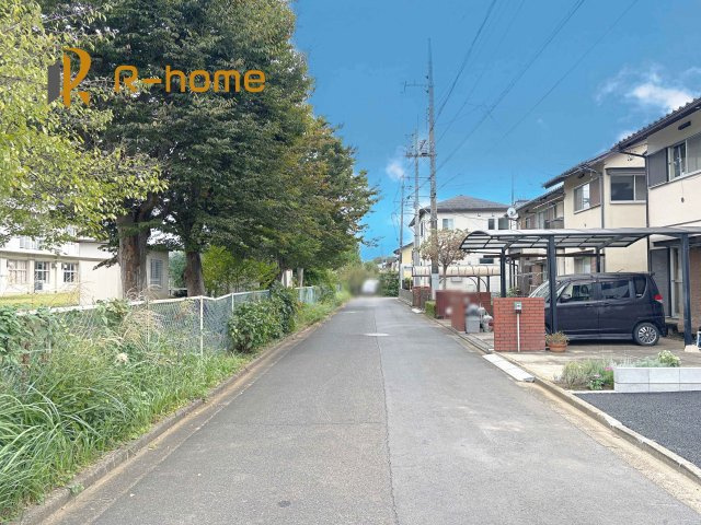 守谷市御所ケ丘第4　新築戸建て　1号棟の前面道路含む現地写真|堂々！建物完成♪実際のお部屋をご見学可能です♪
ご見学が一番の資料！お気軽にお問い合わせ下さい♪