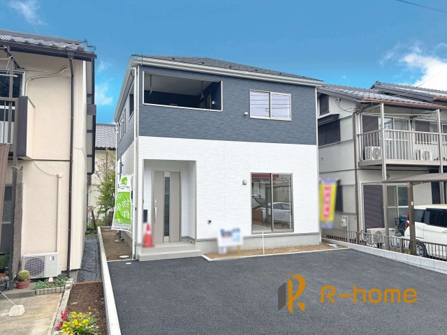 守谷市御所ケ丘第4　新築戸建て　1号棟の外観|ご予約を頂ければ、『平日』はもちろん『早朝』や『夜間』もご見学可能です♪お気軽にお申し付けください♪