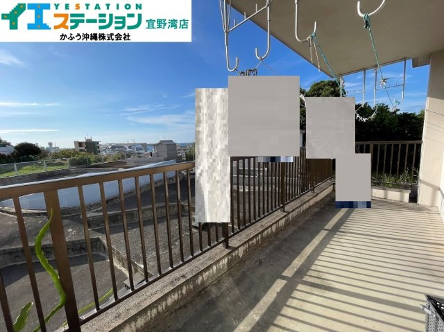 宇地泊2丁目　戸建てのバルコニー