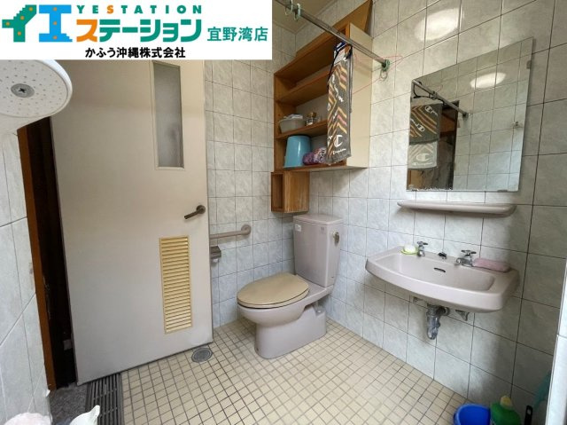 宇地泊2丁目　戸建てのトイレ