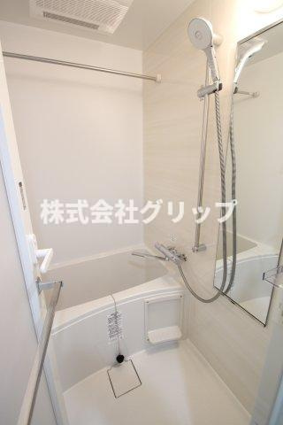 Le'a横濱和田町壱番館の浴室