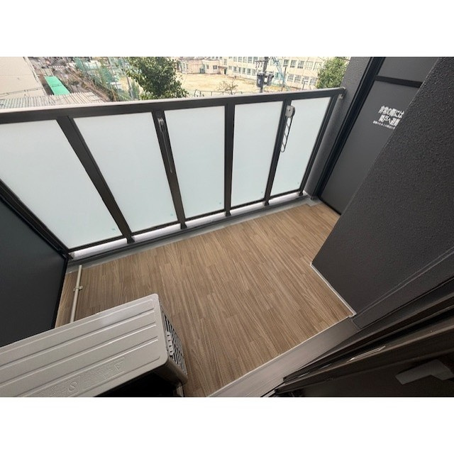 アドバンス名古屋ブランシュのバルコニー