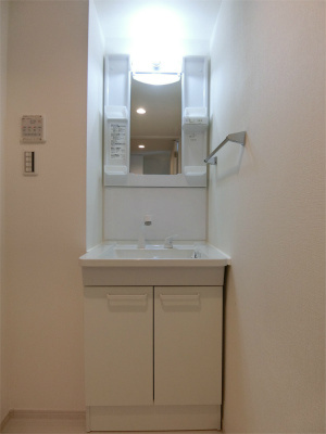 リブリ・千成の洗面所