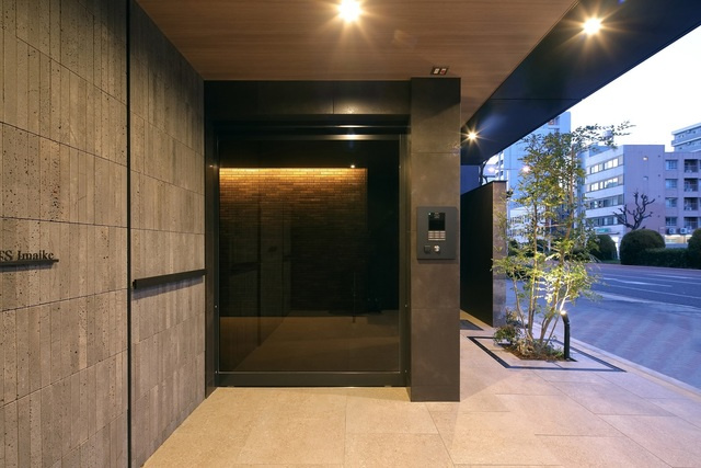 ルーエ今池の外観