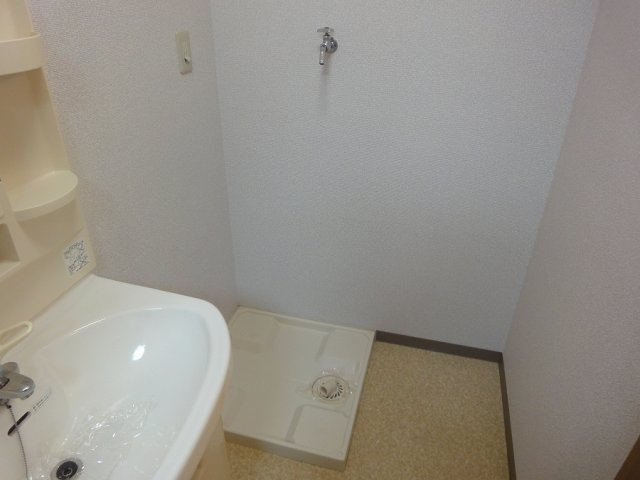 【洗面所】 | メロディハイム愛宕山