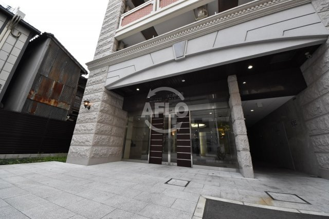 Luxe天神橋のエントランス|Luxe天神橋（ラグゼ天神橋）　エントランス