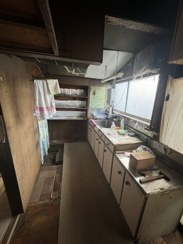大手二丁目　中古住宅のキッチン
