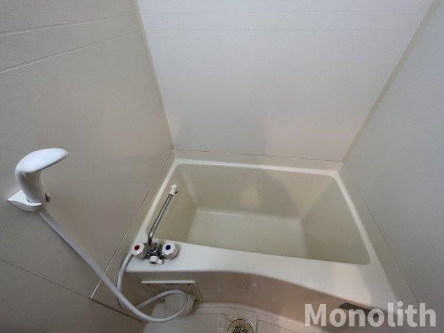 アンシャンテ元町の浴室