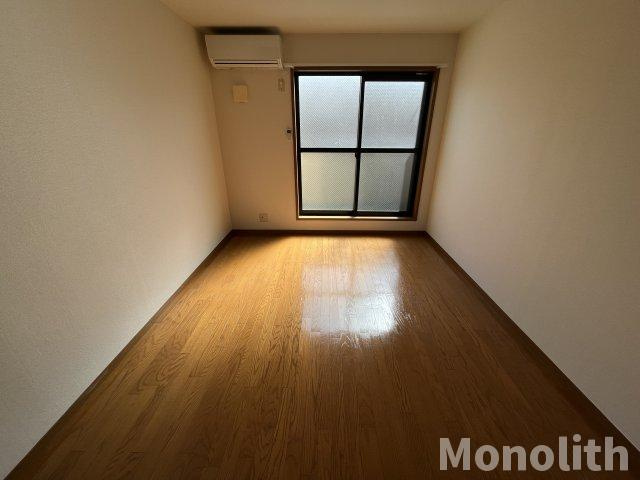 アンシャンテ元町の居間・リビング