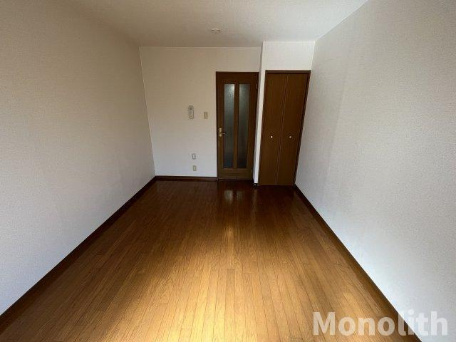 アンシャンテ元町の洋室