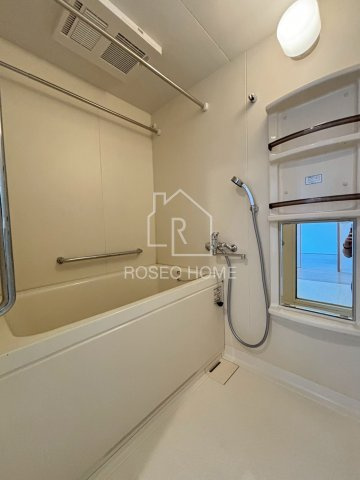 サンファースト京橋の浴室