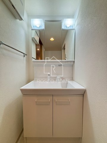 サンファースト京橋の洗面所