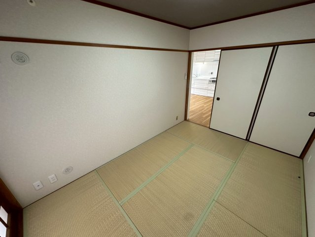 ビバリーハウス青谷弐番館の和室