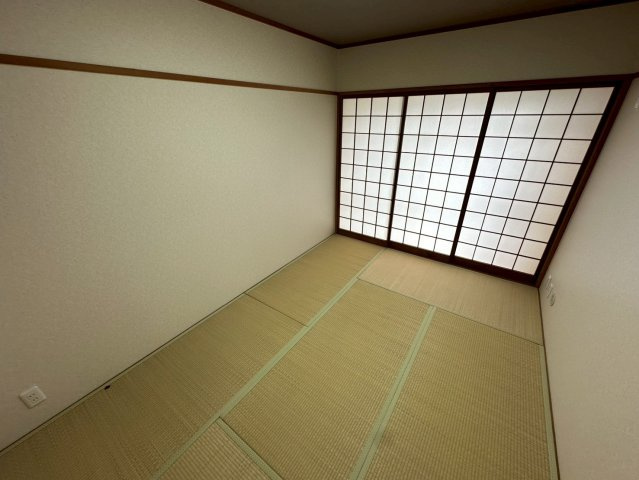 ビバリーハウス青谷弐番館の和室