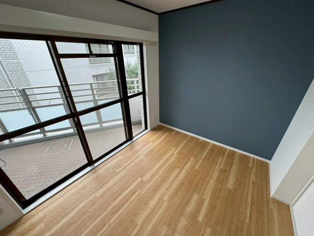 ビバリーハウス青谷弐番館の居間・リビング