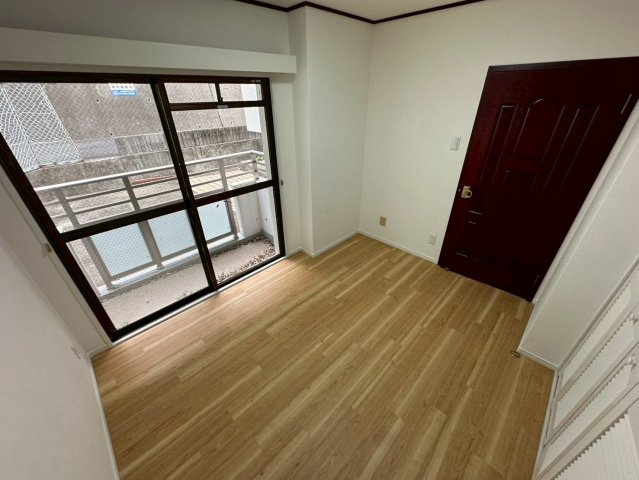 ビバリーハウス青谷弐番館の居間・リビング