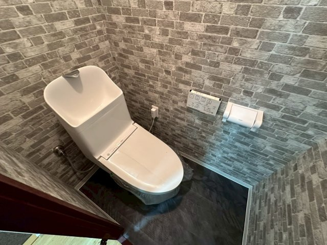 ビバリーハウス青谷弐番館のトイレ