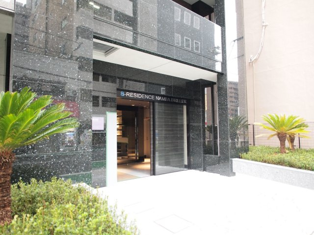 S-RESIDENCE難波Brillerのロビー