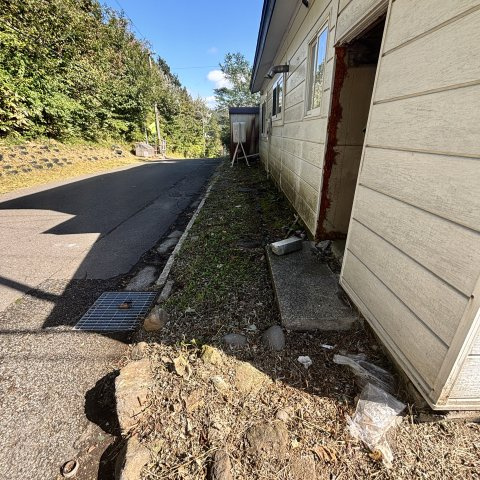 室蘭市宮の森町２丁目１１６－２９貸家の庭