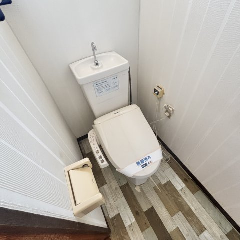 室蘭市宮の森町２丁目１１６－２９貸家のトイレ