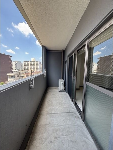 ブリスのバルコニー