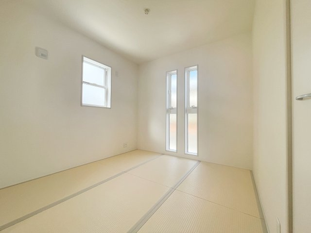 新築戸建・新築建売　福島市方木田字上原【長期優良住宅】吉井田小・福島一中の和室|畳は足触りがいいので裸足で歩いても気持ちがいいです！