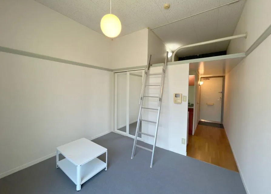 レオパレスウォーターレイの寝室