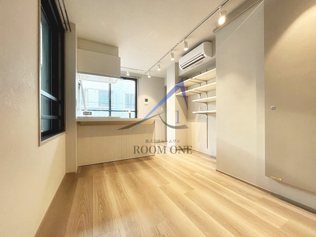 アピチェ南千住Ａ棟の居間・リビング|洋室のお部屋です。