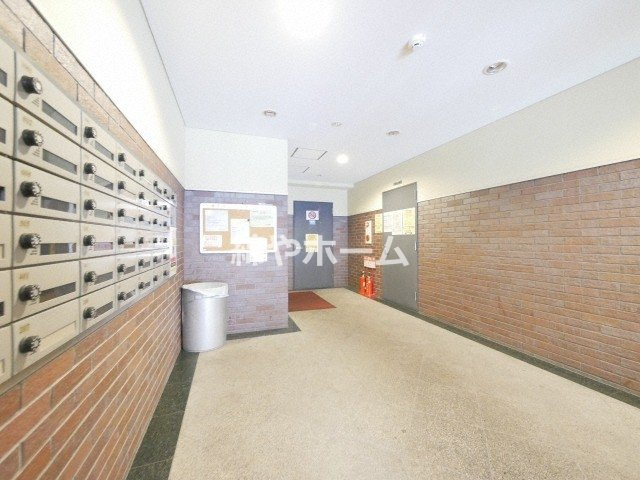 オリエンス夕陽丘のロビー|落ち着いたロビーです