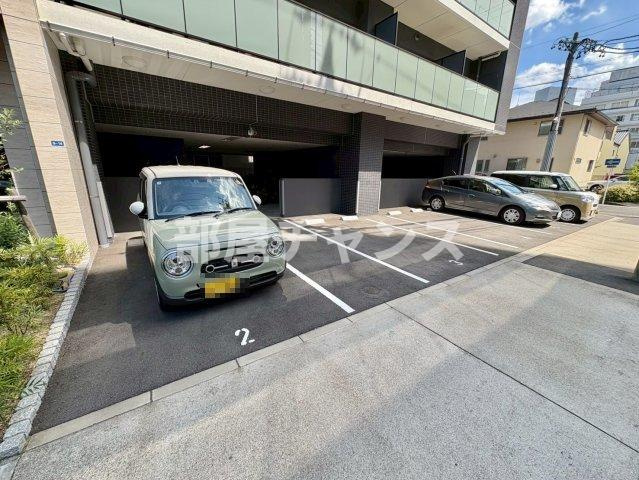 エステムコート名古屋サウスプレミオの駐車場