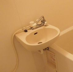 Ｙ’ｓ　ＨＯＵＳＥの洗面所