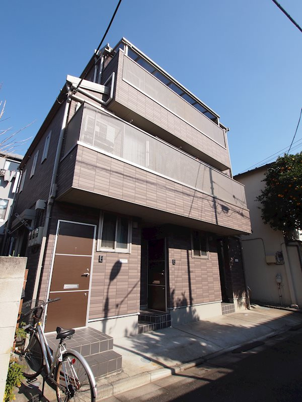 Ｙ’ｓ　ＨＯＵＳＥの外観