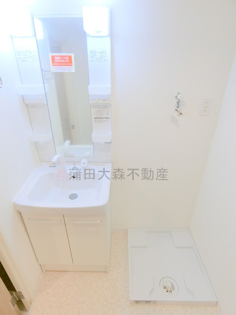 Mind　Kojiya（マインドコウジヤ）の洗面所|洗面脱衣所　独立洗面台　室内洗濯機置き場