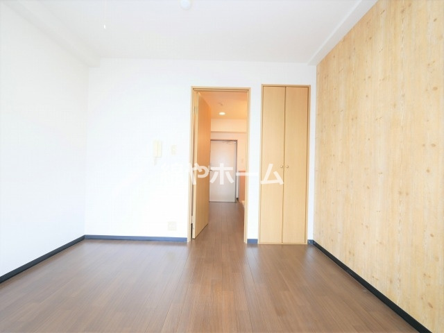 Ｖｉｌｌａ　Ｋｅｉ の居間・リビング|こちらのリビングで趣味の時間をお楽しみください