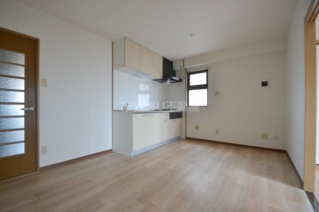 グレーシア庚午の居間・リビング|参考写真になります