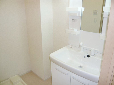 【洗面所】 | ウィングＦ | 洗面所