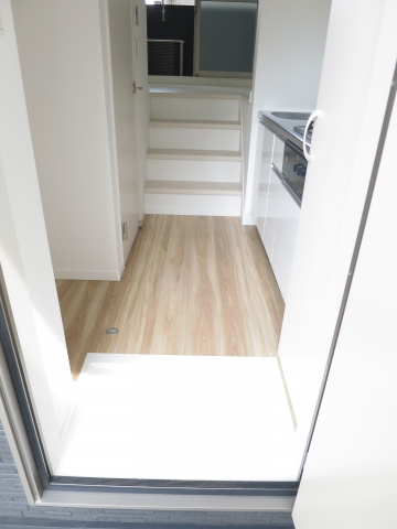 【玄関】