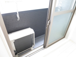 【バルコニー】