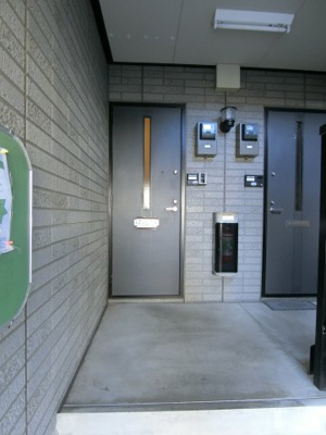 【玄関】 | グランディールB棟