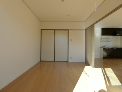 【洋室】 | グランディールB棟