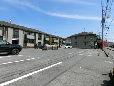 【駐車場】 | ロワール福原C棟