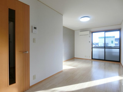 【居間・リビング】 | ロワール福原C棟