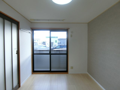 【洋室】 | ロワール福原C棟