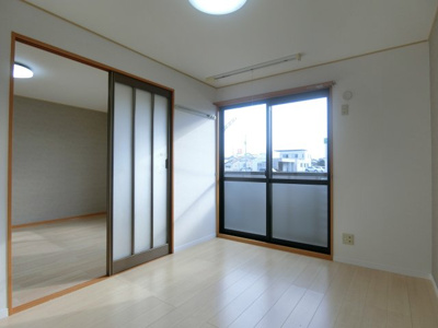 【洋室】 | ロワール福原C棟