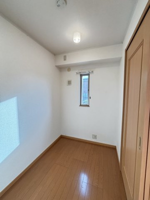 【洋室】 | プラシード