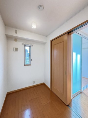 【洋室】 | プラシード