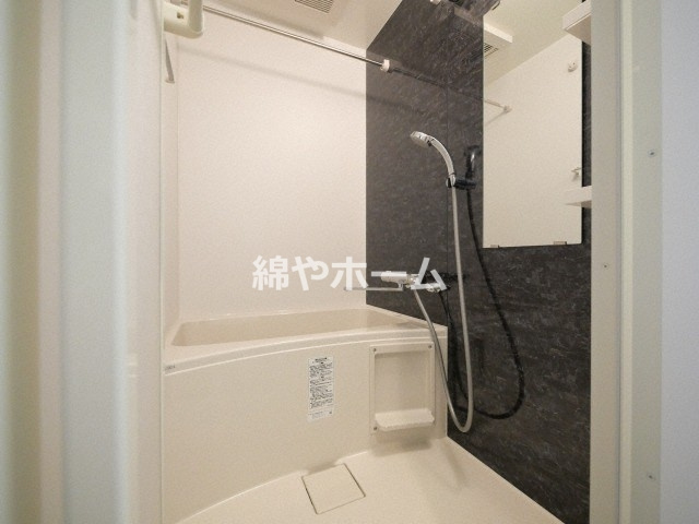 エグゼ難波ウエストリバーの浴室|きれいなお風呂です