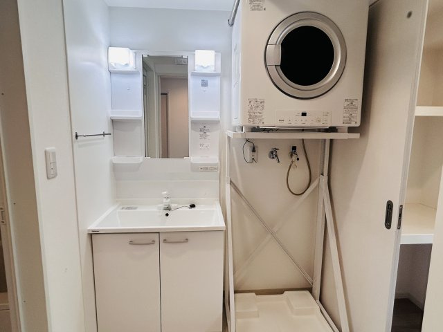 TREVO Noixの洗面所